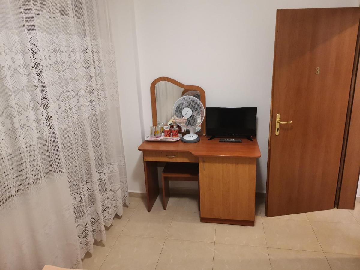 Къща За Гости Кадиеви Primorsko Extérieur photo