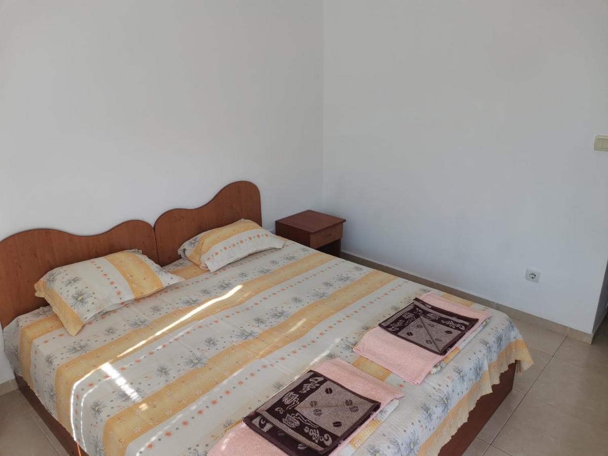Къща За Гости Кадиеви Primorsko Extérieur photo